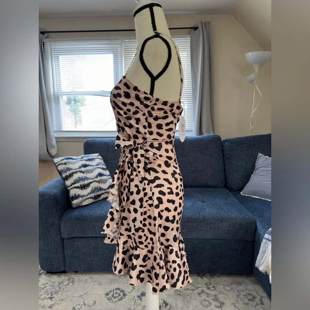 Princess Polly Wrap Dress - Picture 4 of 7